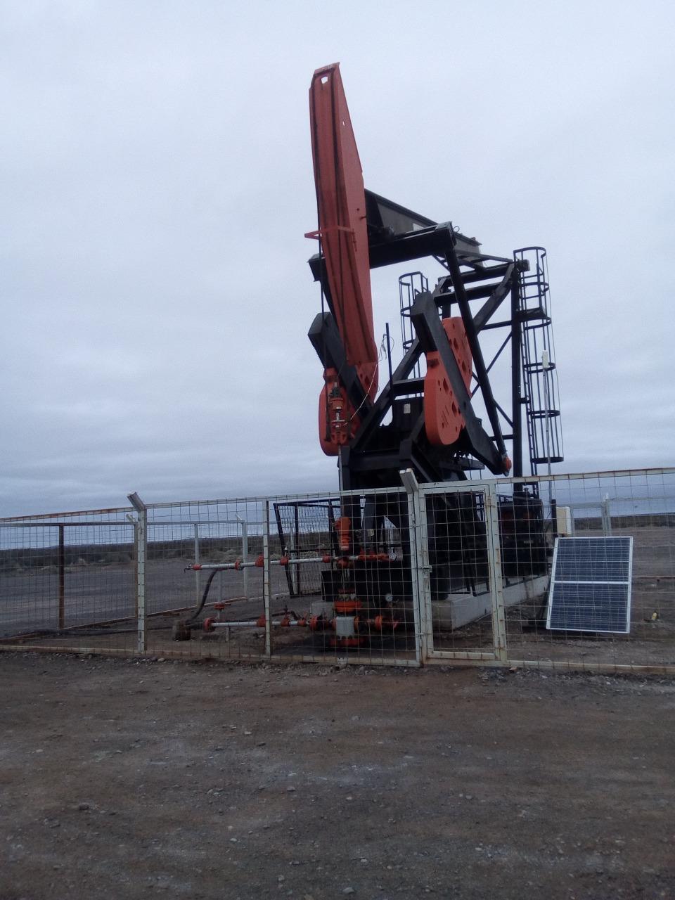 Wellsite pumping unit with solar-powered instrumentation